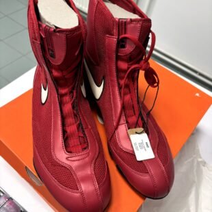 Boksarski čevlji Nike Machomai rdeči